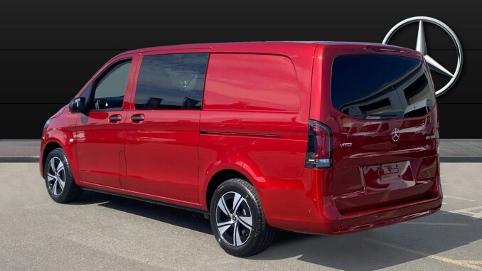 Mercedes-Benz Vito L2 Diesel Rwd 119CDI Select Crew Van 9G-Tronic - Image 4